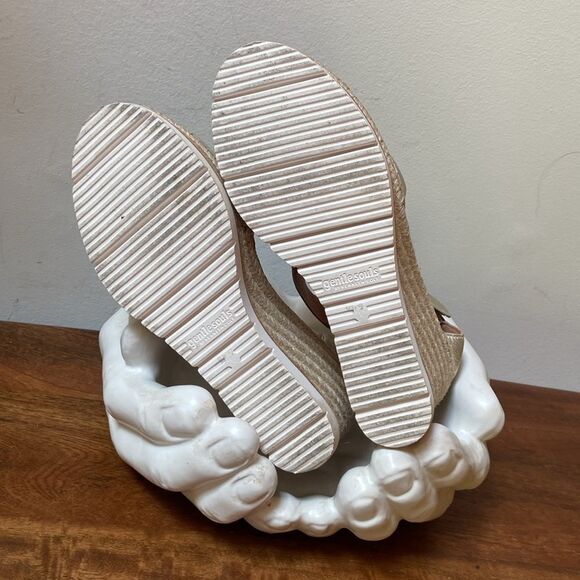 Gentle Souls Gold Elyssa Easy T-Strap Wedge Espadrilles - Picture 9 of 11